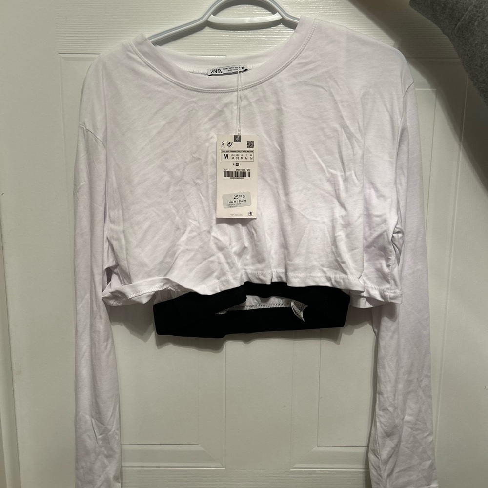 Zara White and Black Long Sleeve Crop Top